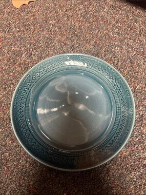 THRESHOLD Kingsland Blue Embossed Diamonds and Dots 8.5" Salad Plates Set of 4